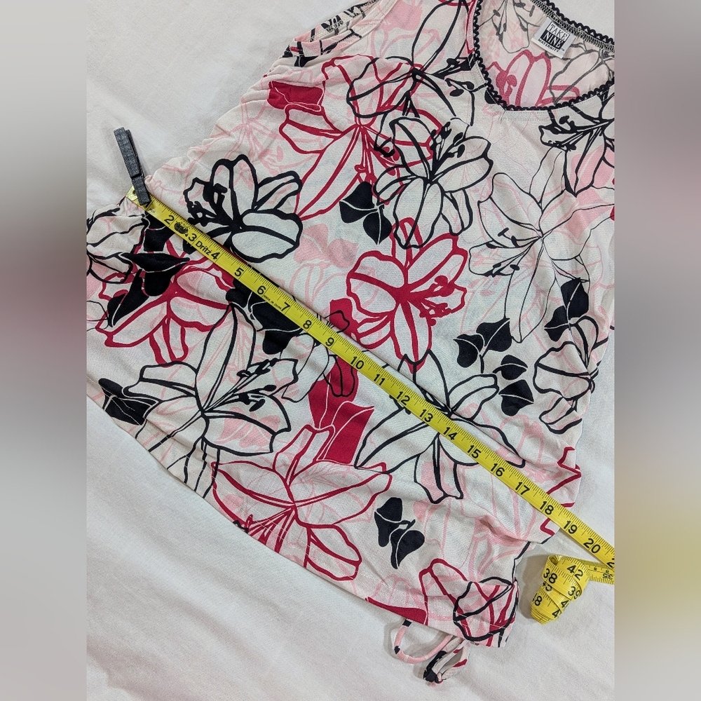 π Take Nine Maternity Sleeveless Blouse (M) - Picture 6 of 9